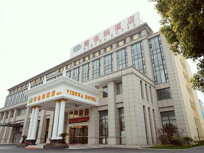 Vienna Hotel Shanghai Jiading New City Exterior photo