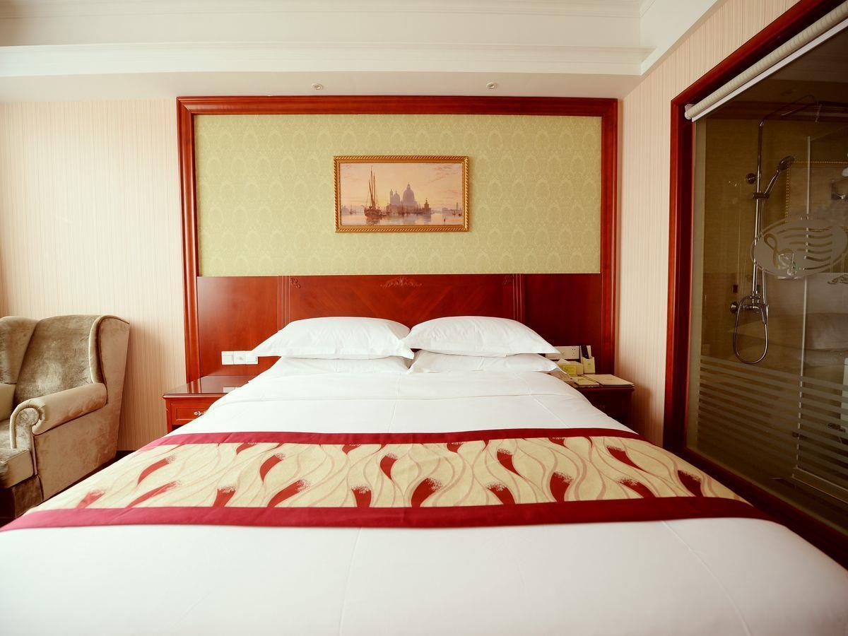 Vienna Hotel Shanghai Jiading New City Exterior photo